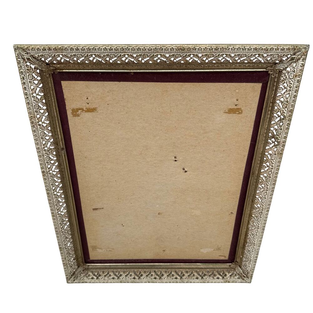 VTG Filigree Gold Ornate 11x14 Picture Frame Hollywood Regency Victorian READ